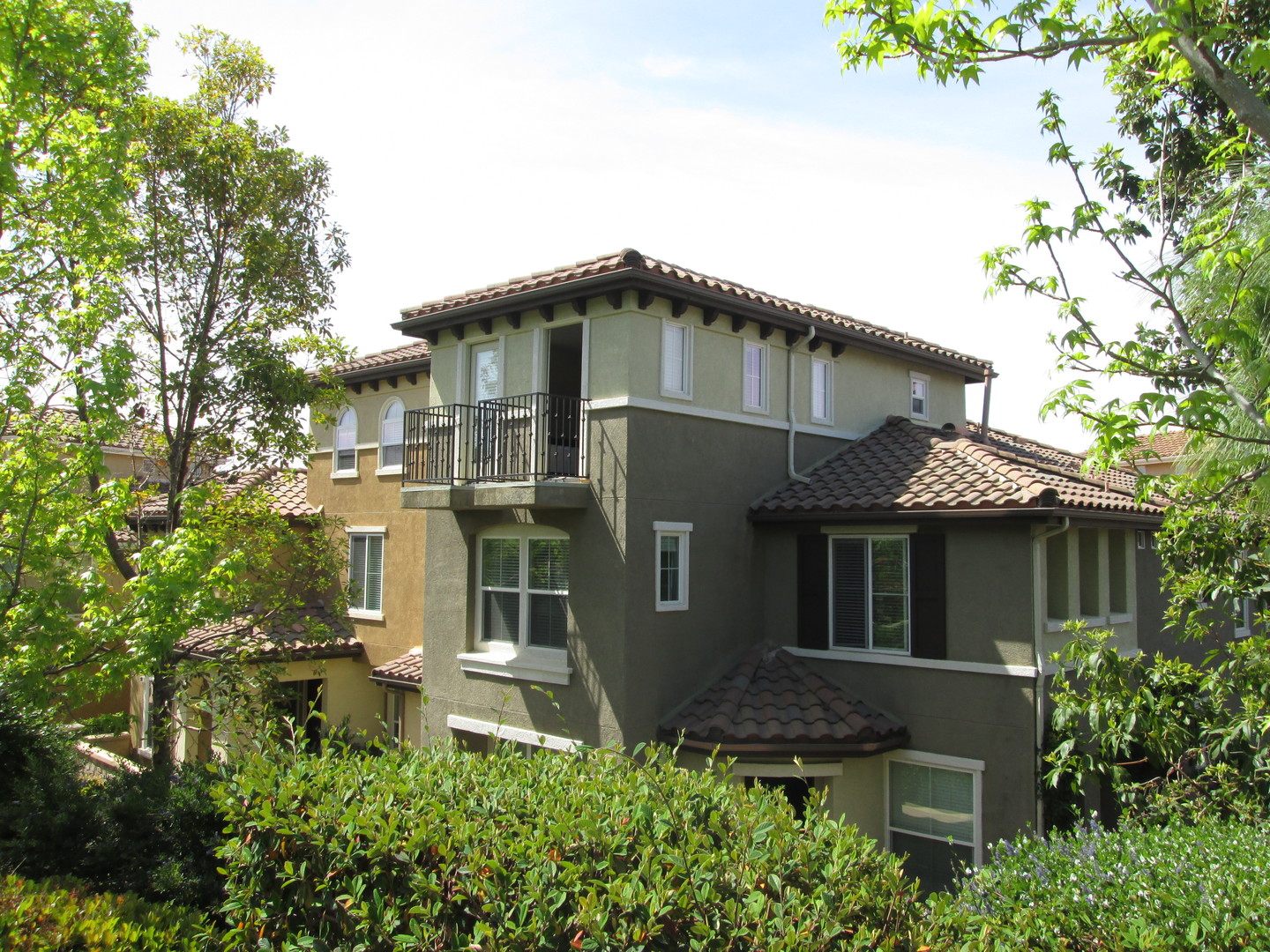 San Marcos Townhome: 1118 Goddard St.