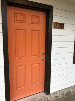 One Bed, One Bath – photo 1
