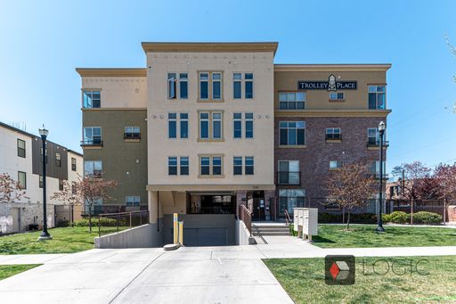 2 Bed / 1.5 Bath Condo for Rent in Salt Lake City, UT – $1,650 – photo 1