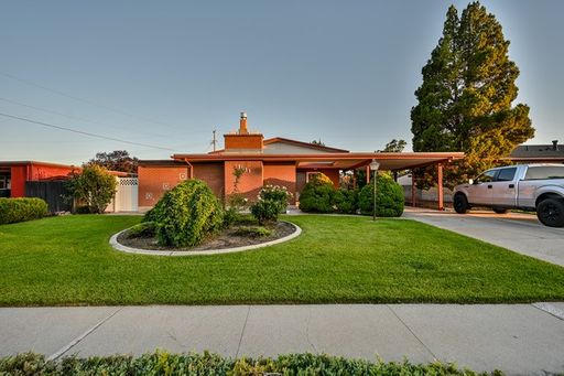 2 Bed / 1 Bath Basement for Rent in Taylorsville, UT