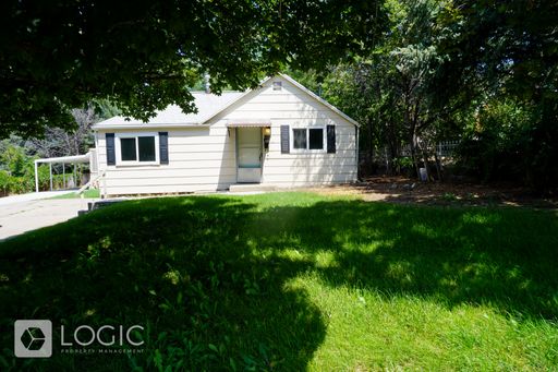4 Bed / 2 Bath Multi-Family Home for Rent in Ogden, UT – photo 1