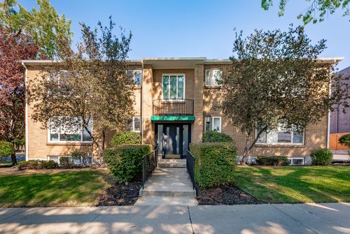 Move-In Special: First Month Free! – photo 1