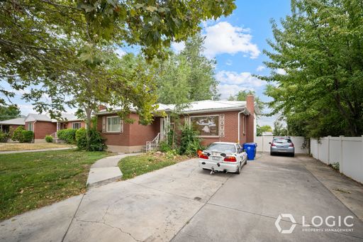 2 Bed / 2.5 Bath Multiplex Home for Rent in Salt Lake City, UT – photo 1