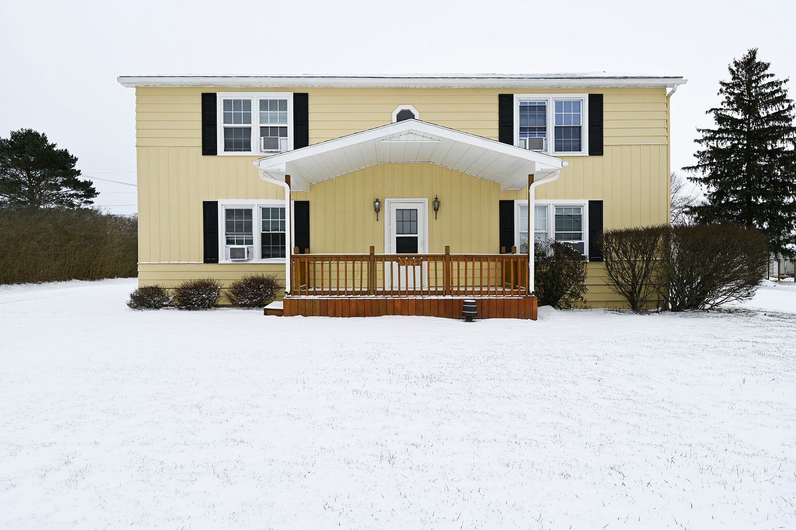 Shelby Apartment: 3325 State Route 39