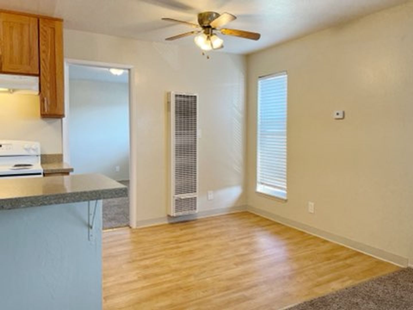 Berkeley Apartment: 2431-33 & 2435 Grant St.