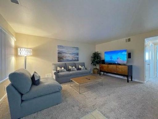Newly remodeled 1 bedroom Woodside Road