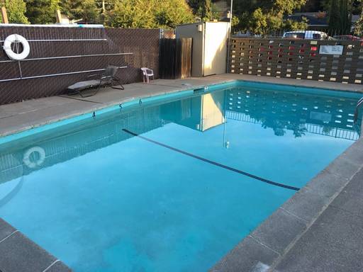 Split level 2 bedroom 1 bath apartment in Moraga