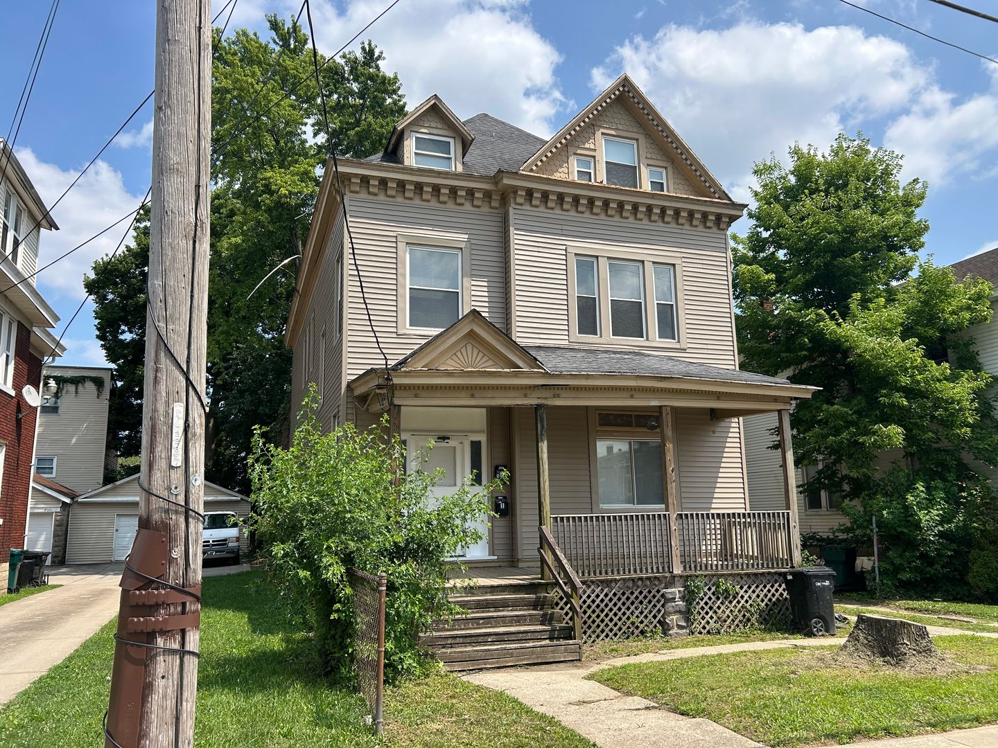 Cincinnati Apartment: 1214 Iliff Avenue