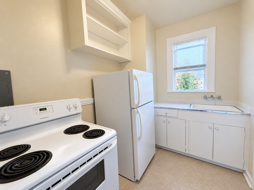 Spacious 1 Bedroom in Goose Hollow Neighborhood – photo 1
