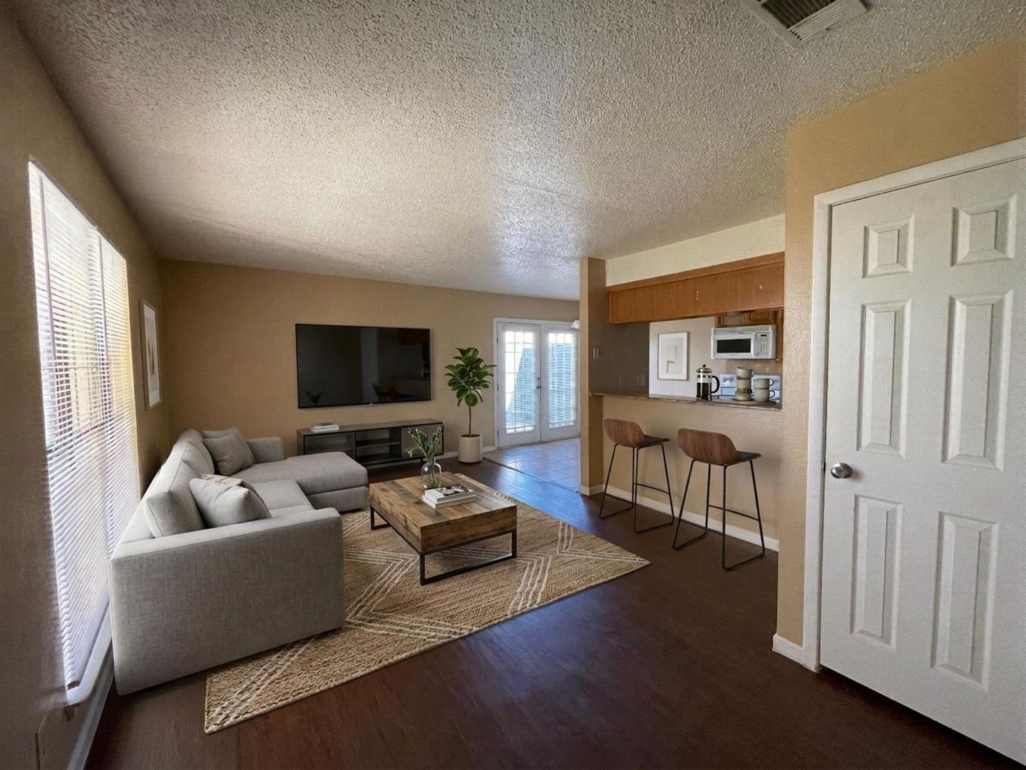 Killeen Apartment: 1102 Covey Ln