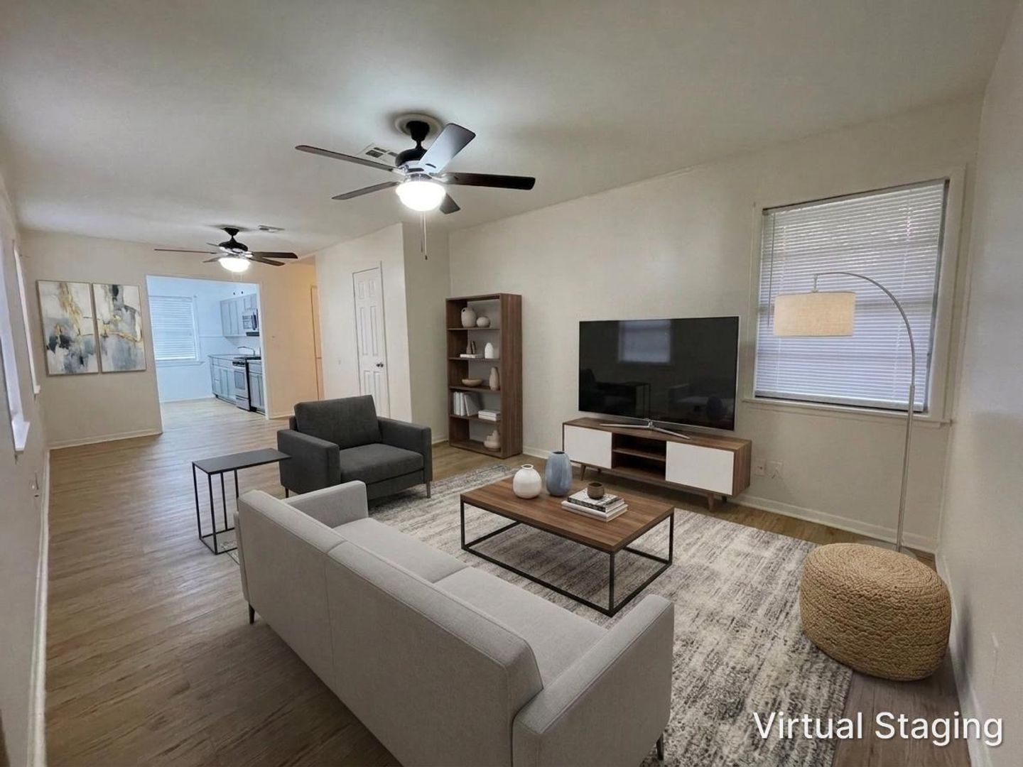 Belton Multiplex: 109/111 E Comay Cir