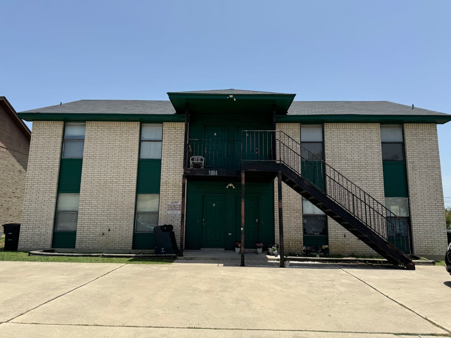 Killeen Apartment: 1904 Windward Dr