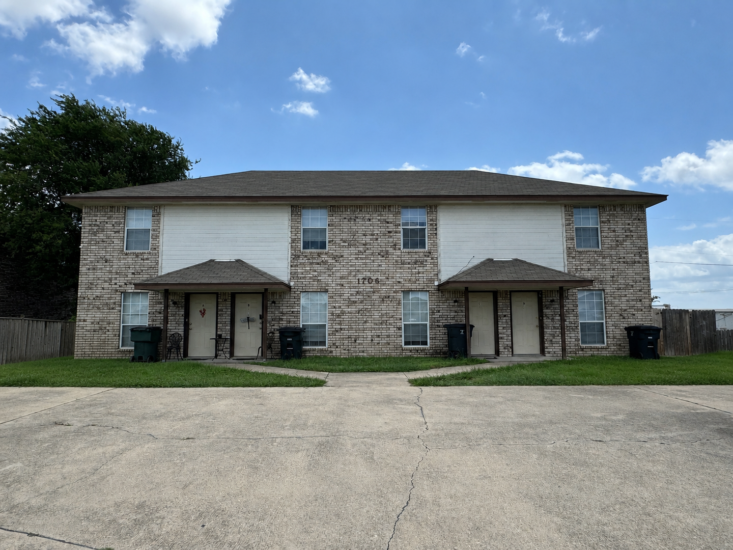 Killeen Apartment: 1706 Tanner Cir