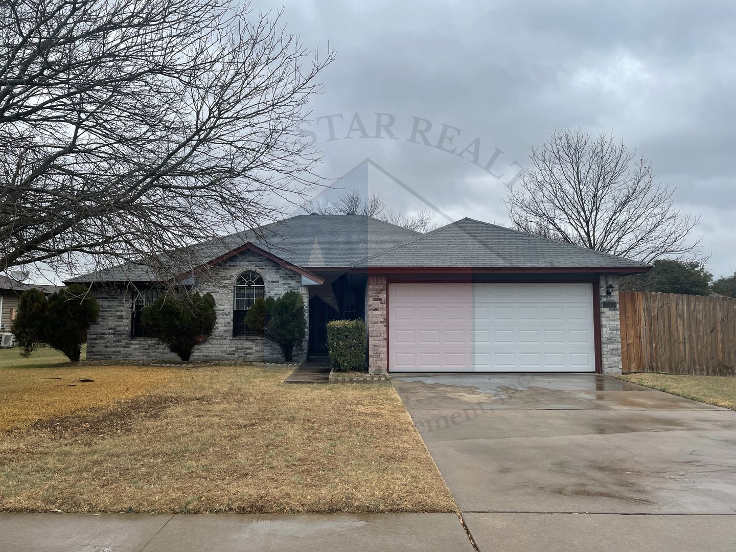 Killeen House: 5006 Rockdale Dr
