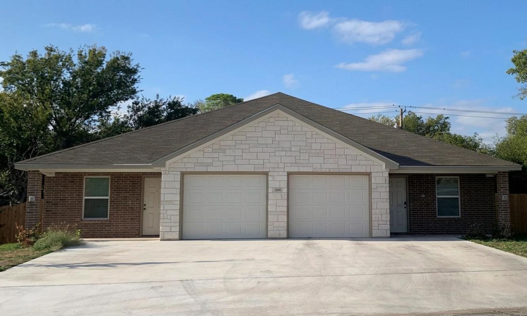 Harker Heights Apartment: 208 W Beeline Lane
