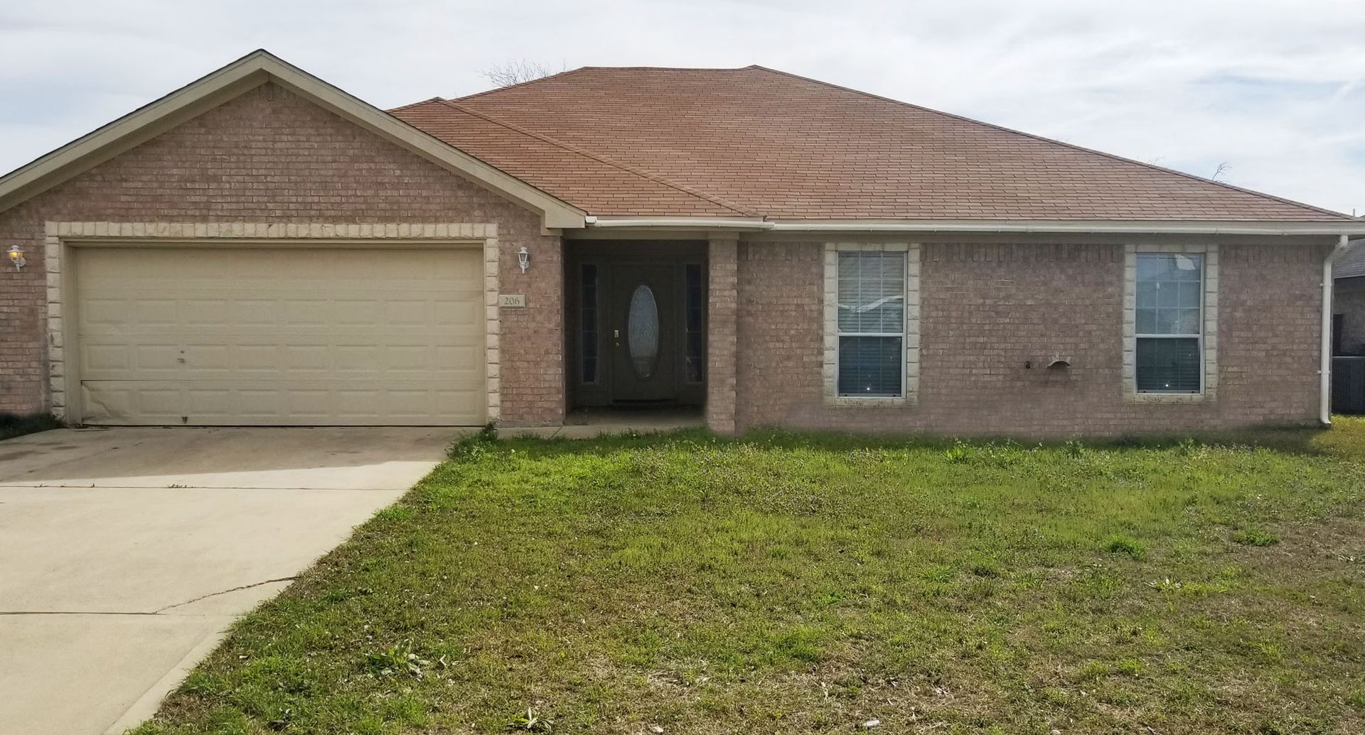 Nolanville House: 206 Nolan Ridge Dr