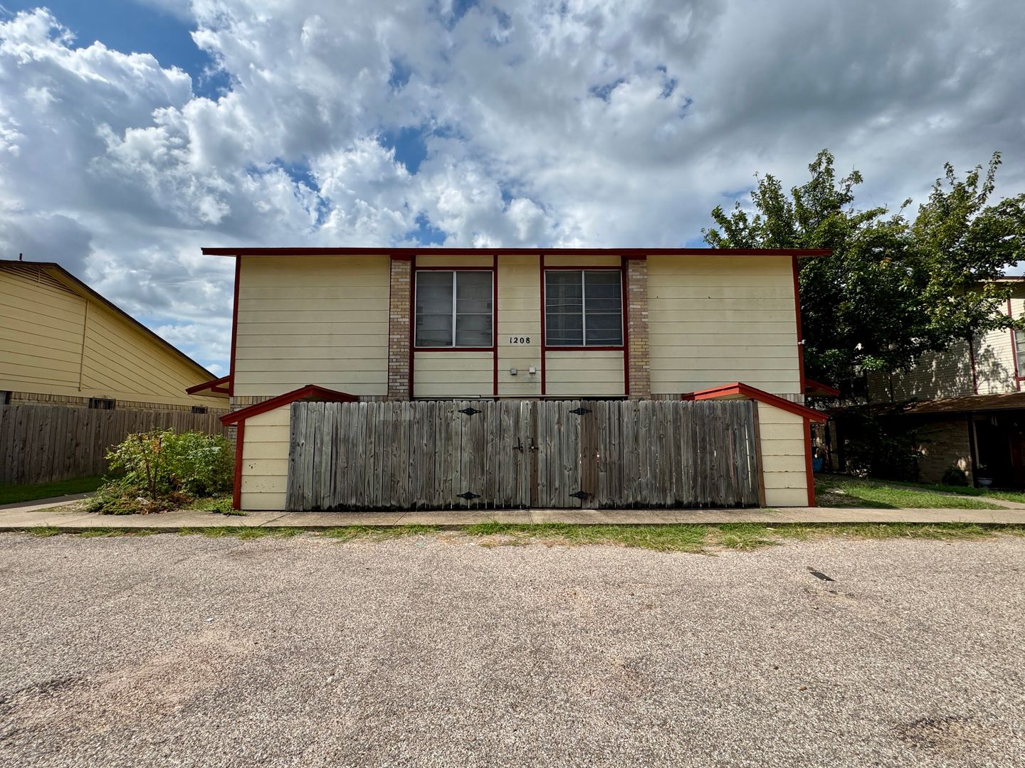 Killeen Apartment: 1208 Covey Ln