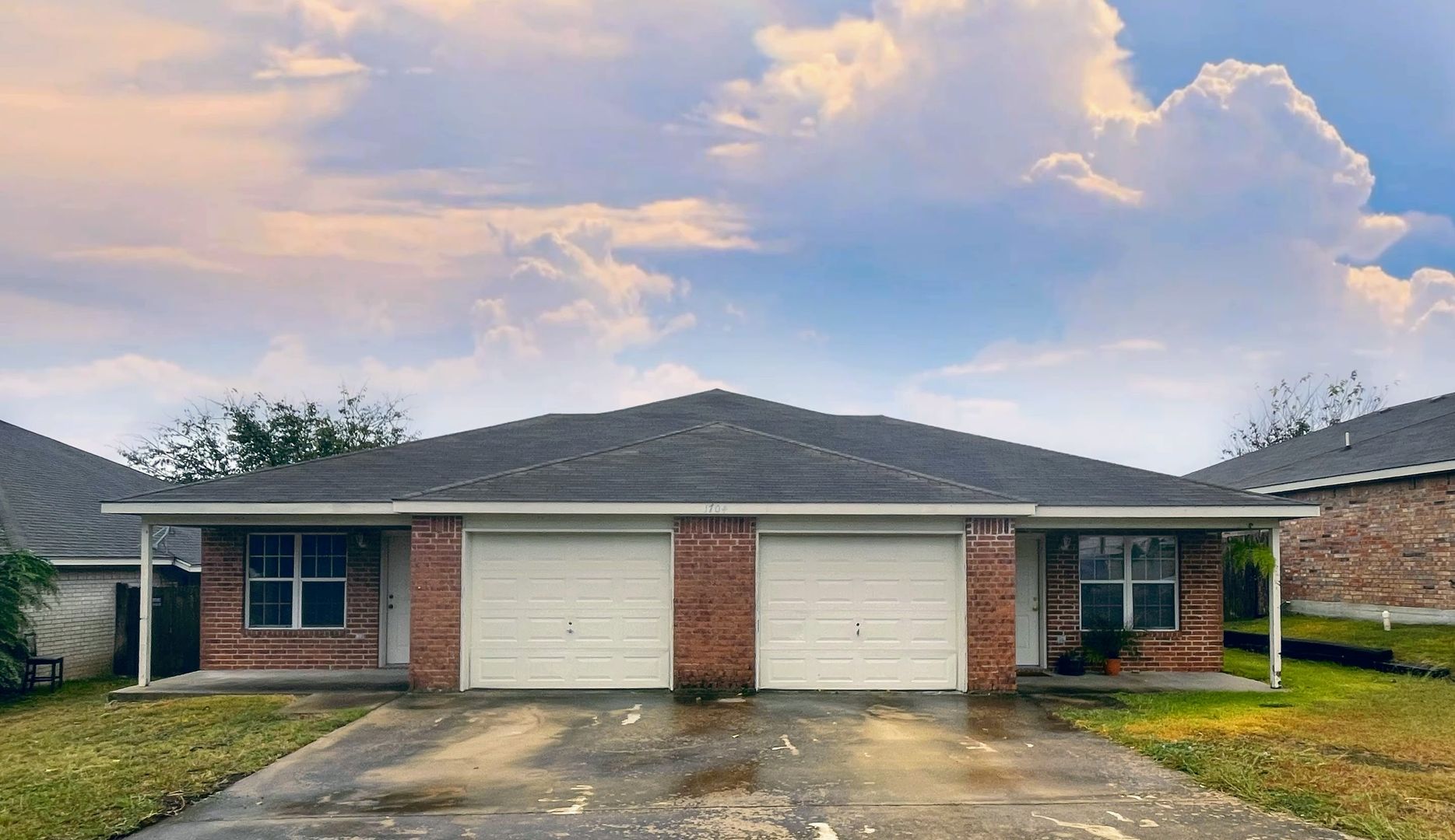 Harker Heights Multiplex: 1704 Ute Trl