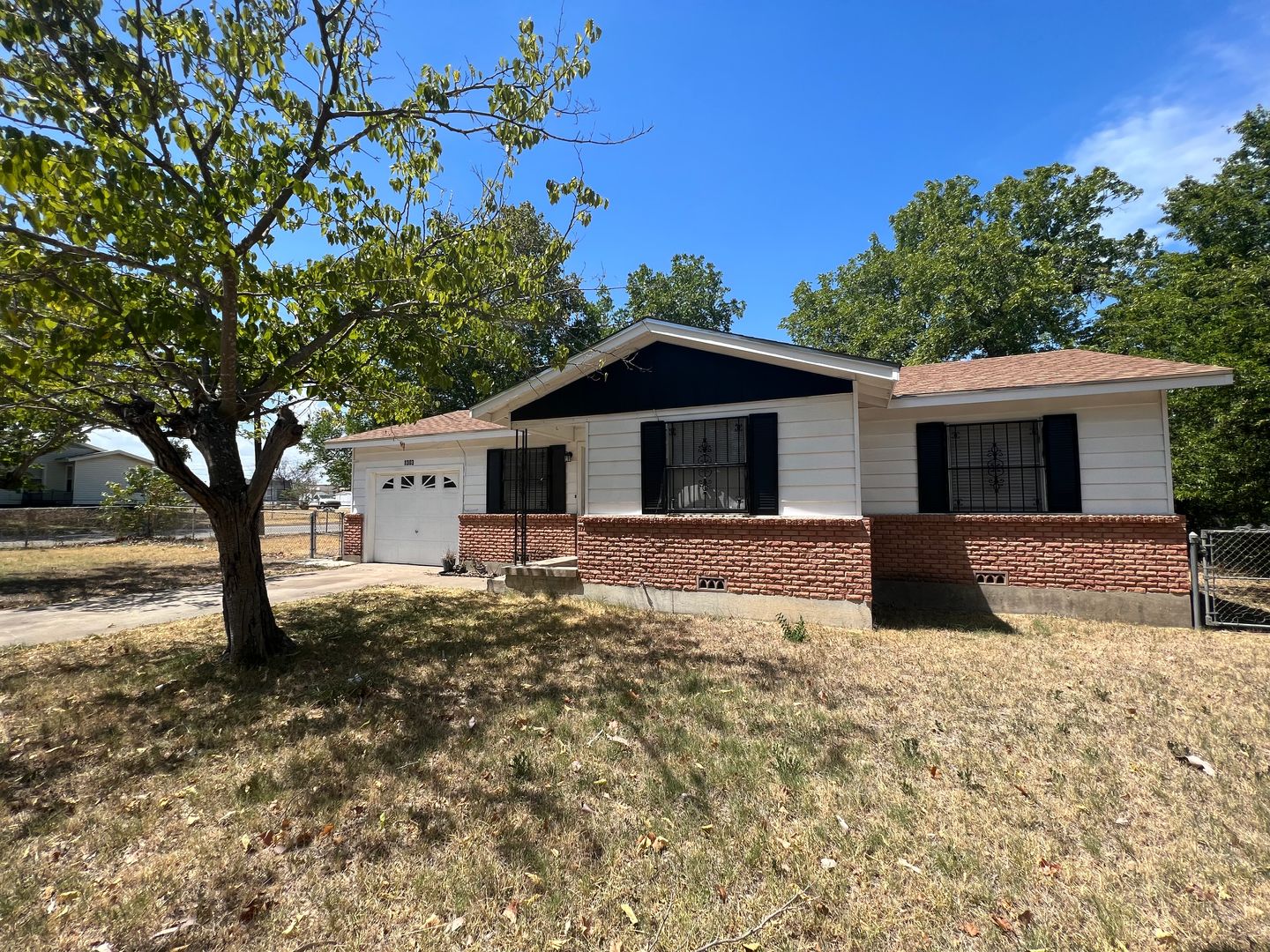 Killeen House: 1303 Redondo Dr