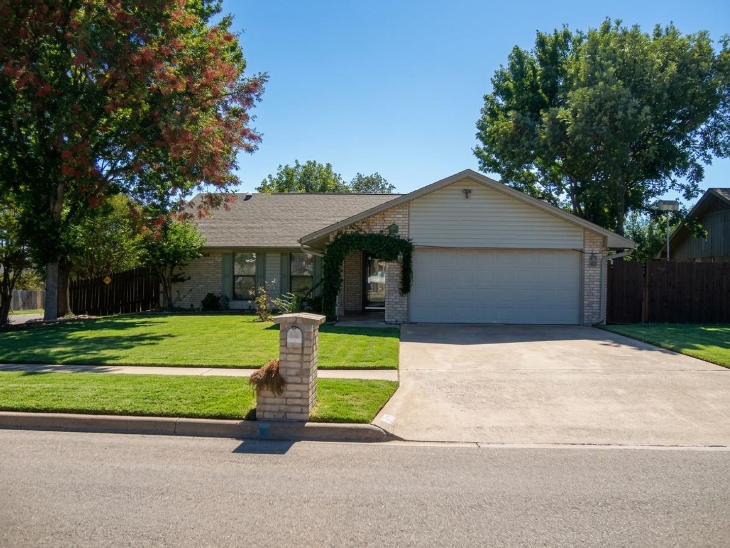 Killeen House: 202 Margarita Dr