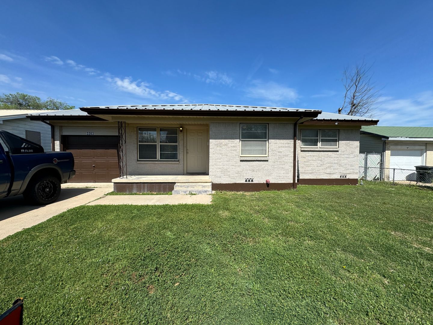 Killeen House: 3203 Zephyr Rd