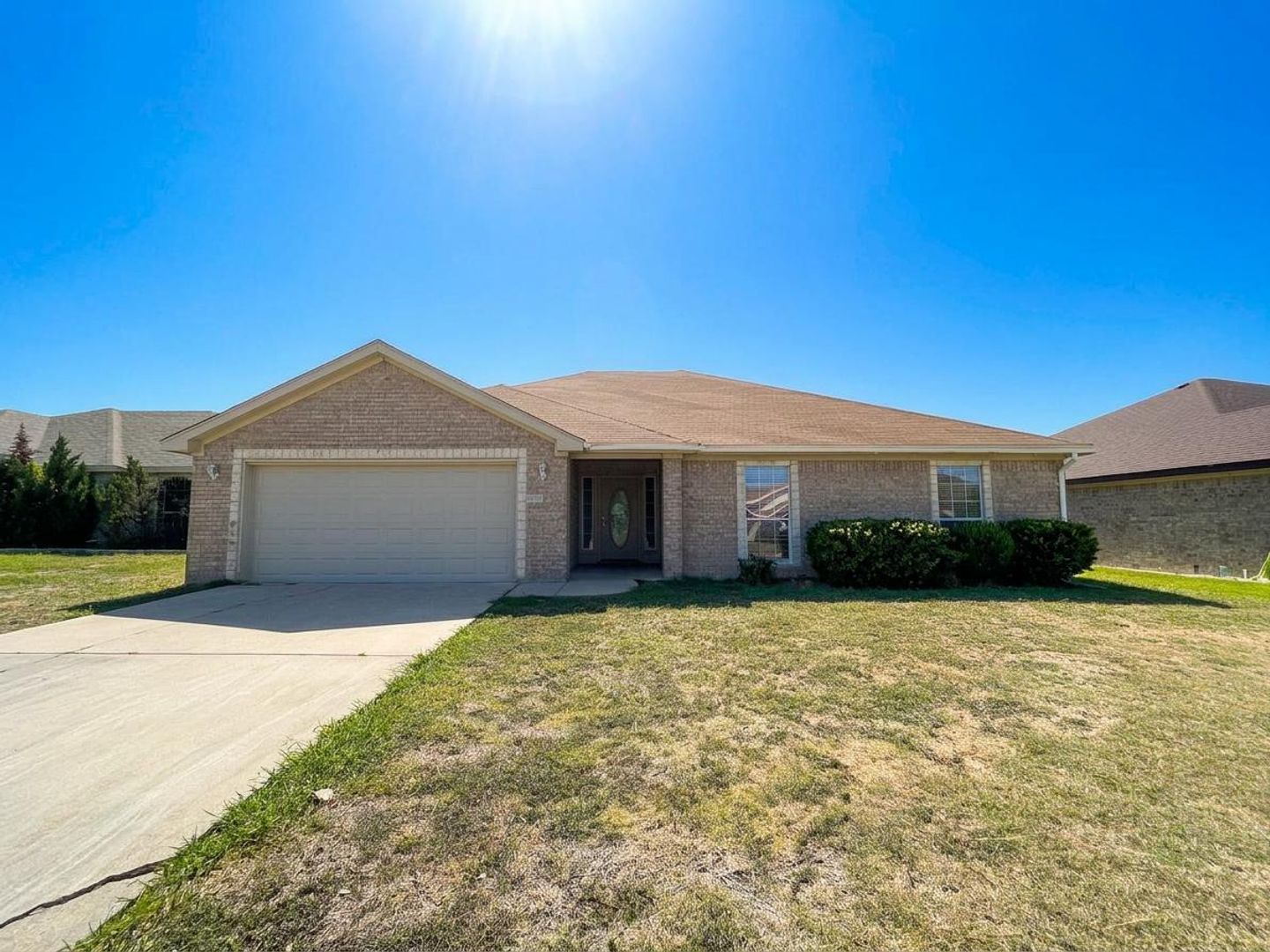 Nolanville House: 206 Nolan Ridge Dr