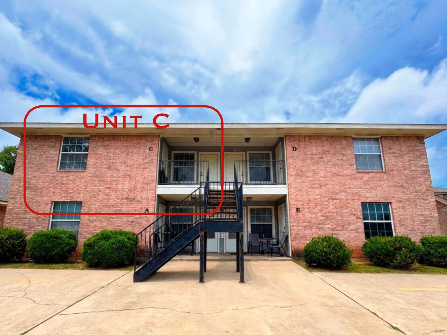 Killeen Apartment: 303 S 42nd St