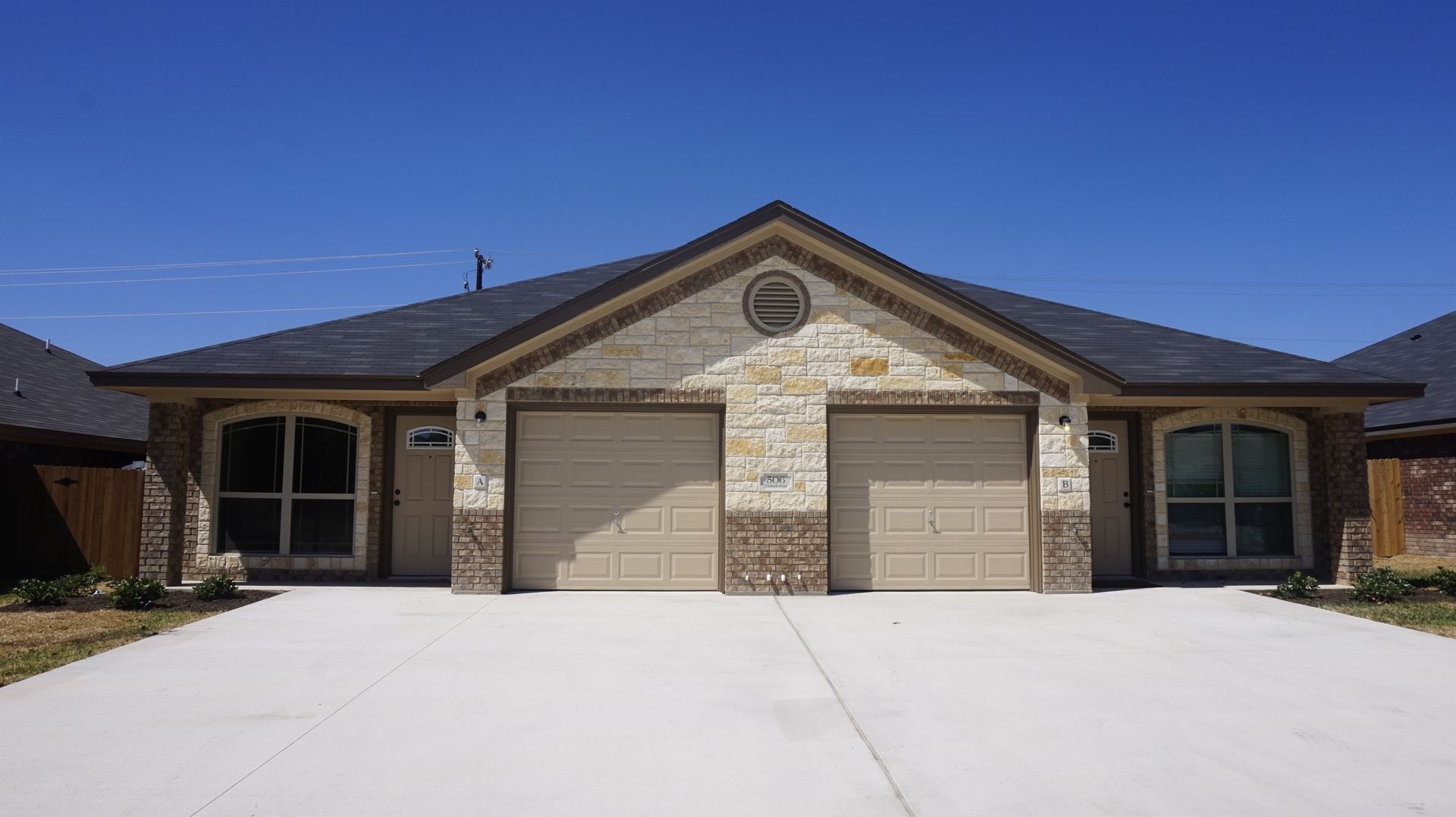 Killeen Apartment: 506 Sladecek Dr