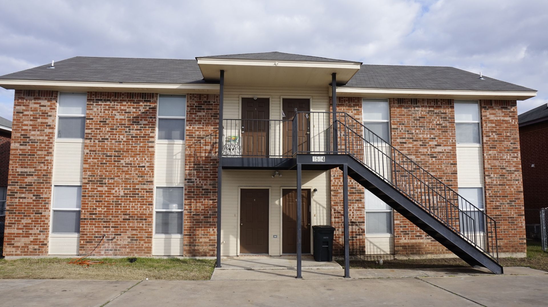 Killeen Apartment: 1504 Windward Dr