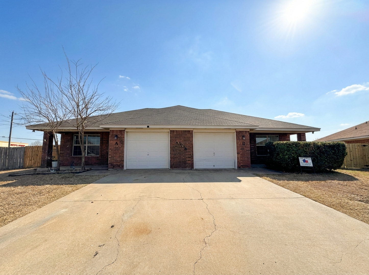 Killeen Apartment: 1906 Charleston Ct