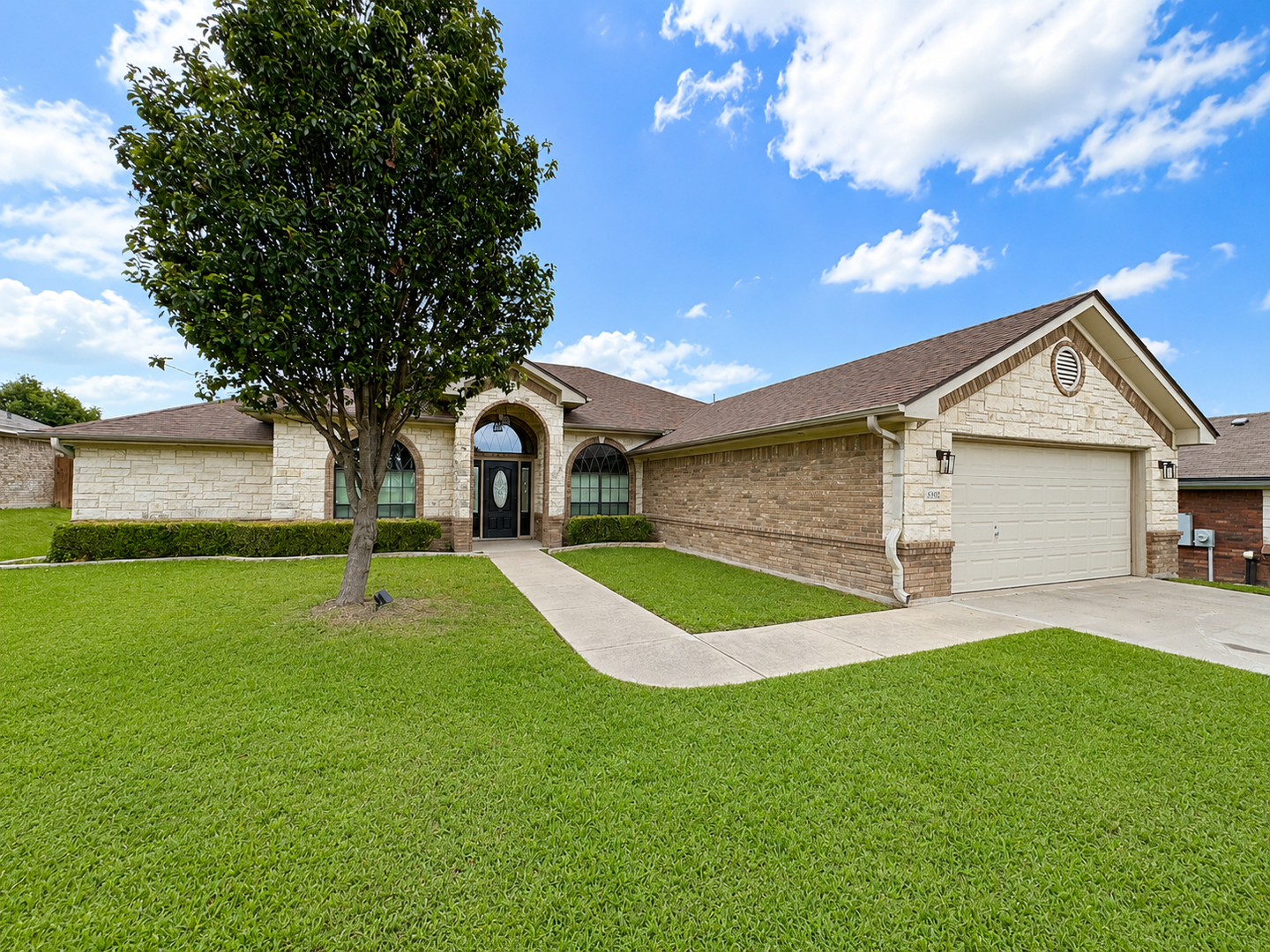 Killeen House: 5702 Graphite Dr