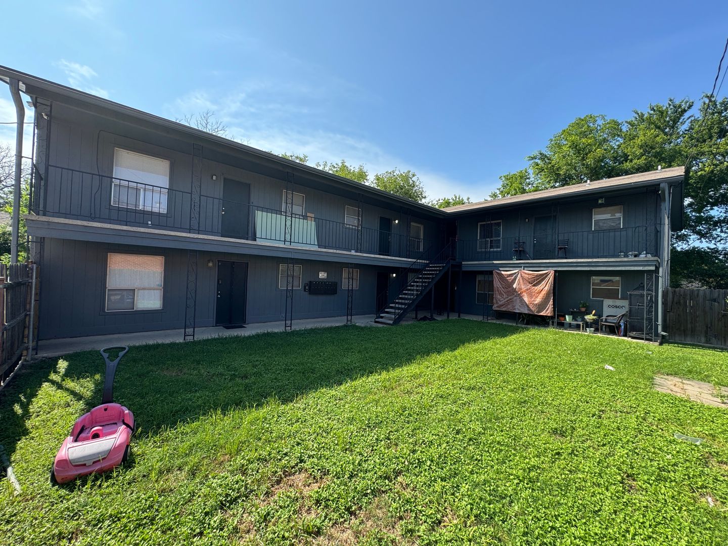 Killeen Apartment: 425 W Avenue C