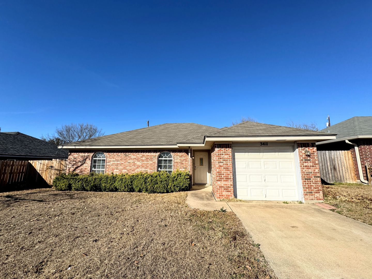 Killeen House: 3411 Warfield Dr