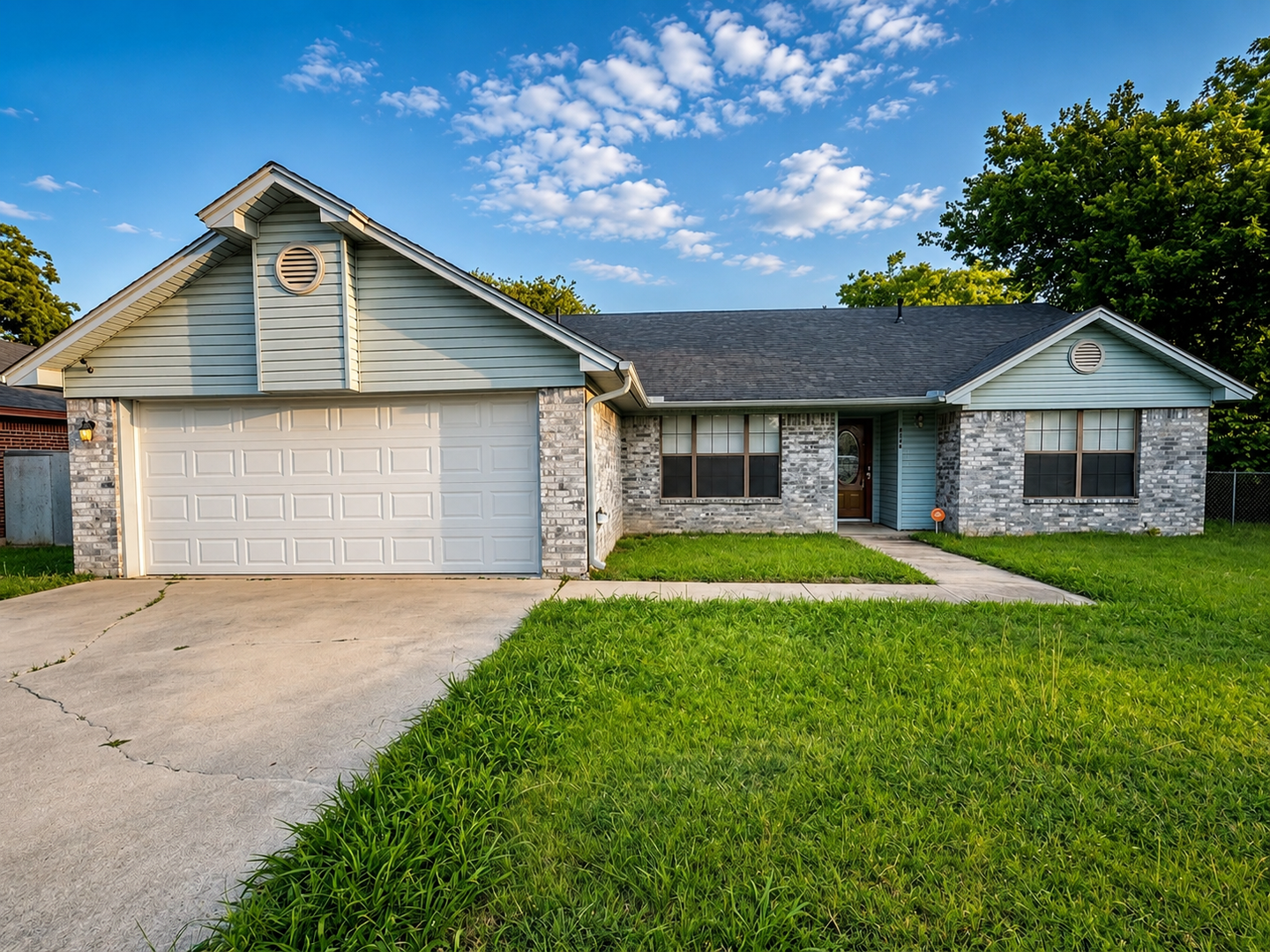 Killeen House: 1303 August Dr