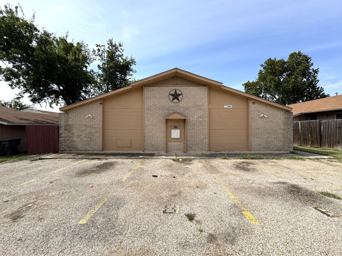 Killeen Apartment: 2206 Silverway Dr