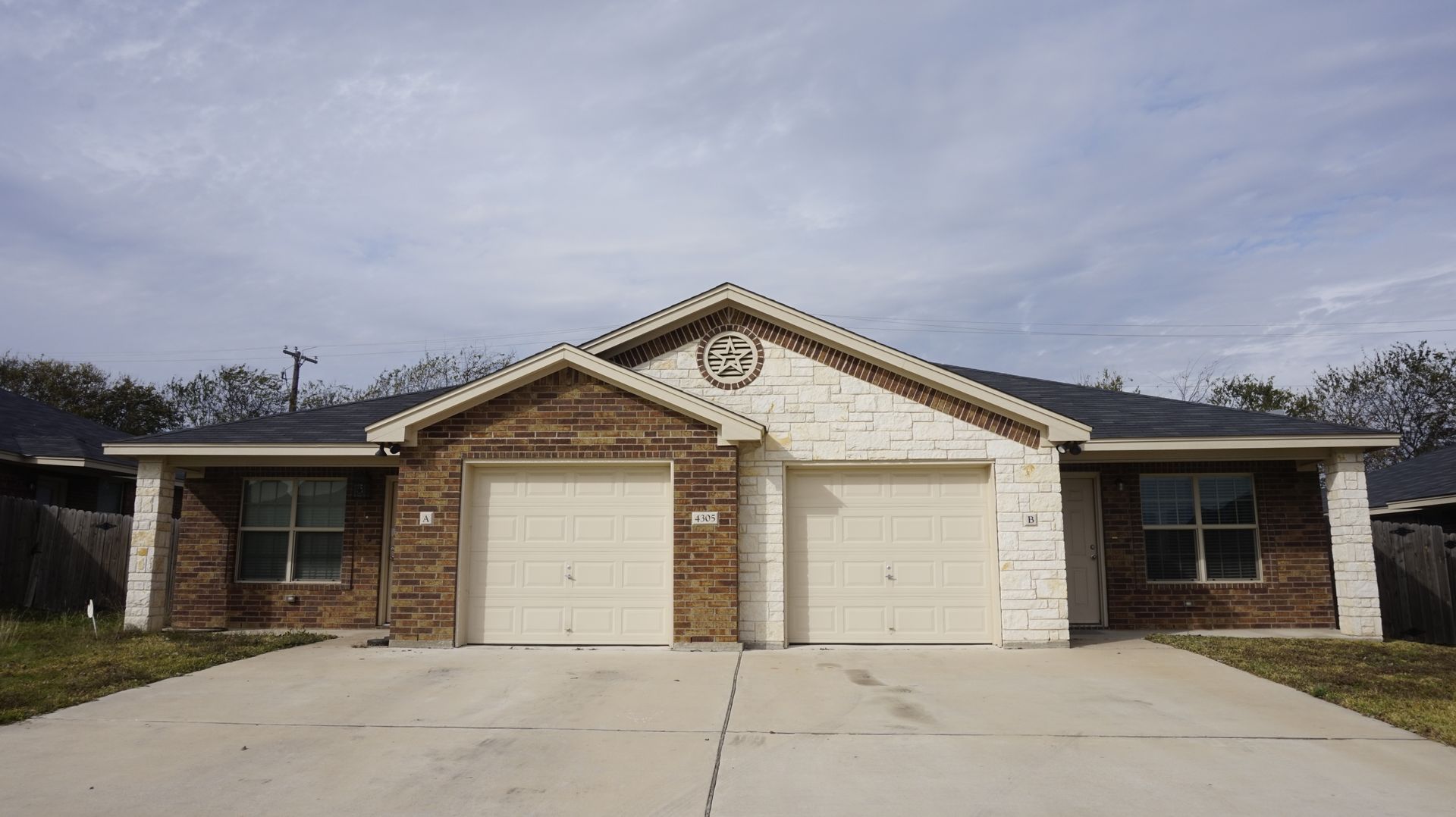Killeen Apartment: 4305 Cambridge Dr