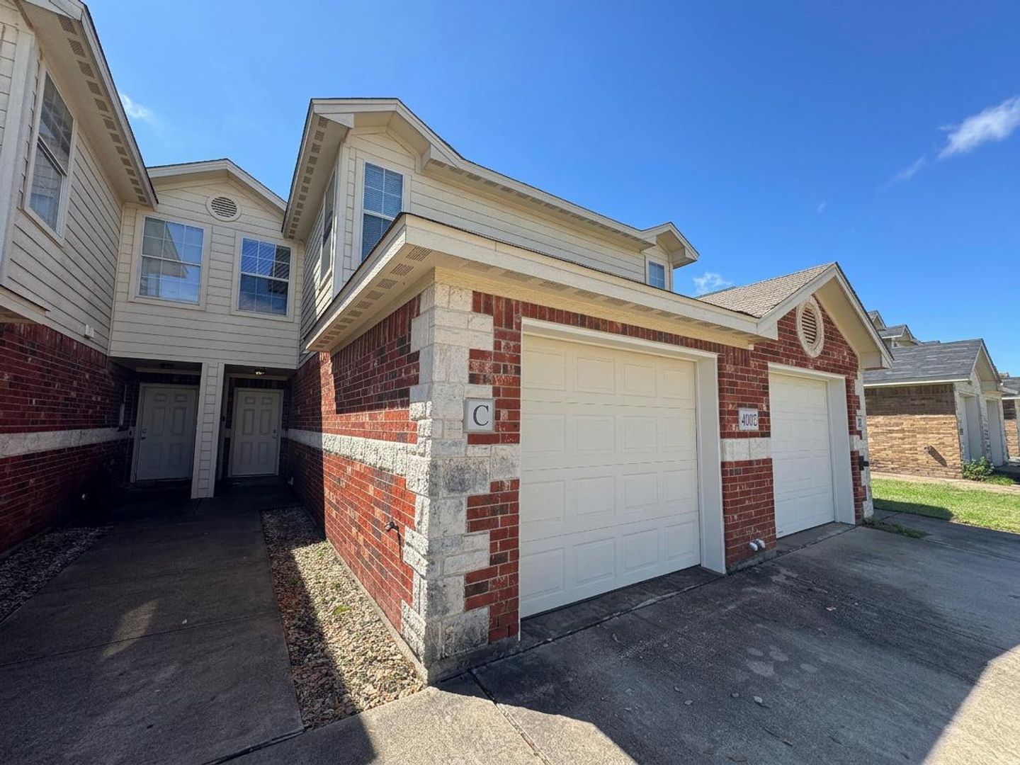 Killeen Apartment: 4002 Cambridge Dr