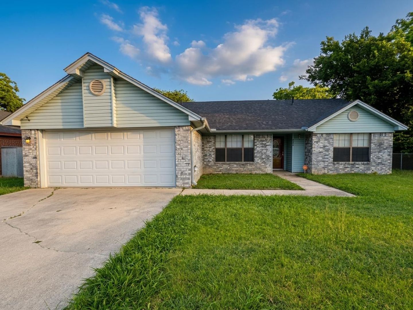 Killeen House: 1303 August Dr