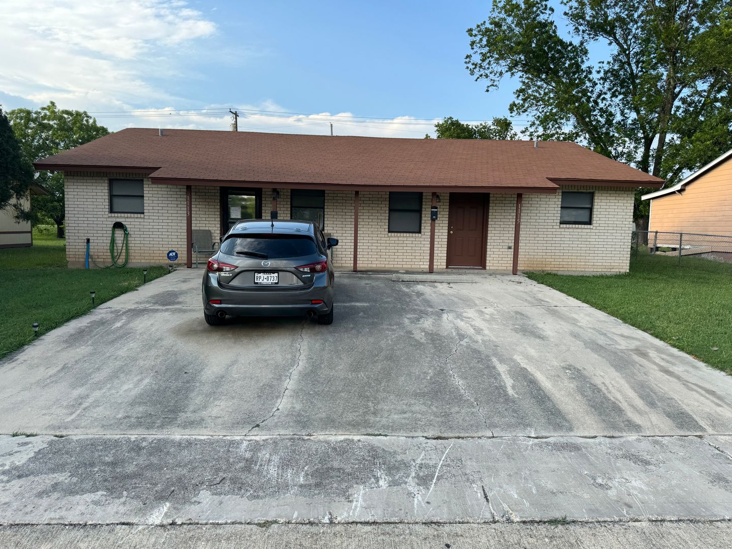 Killeen House: 1115 White Ave