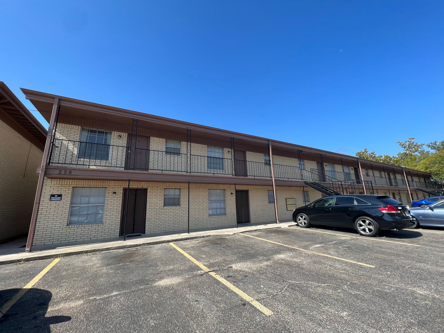 Killeen Apartment: 228 Hold St