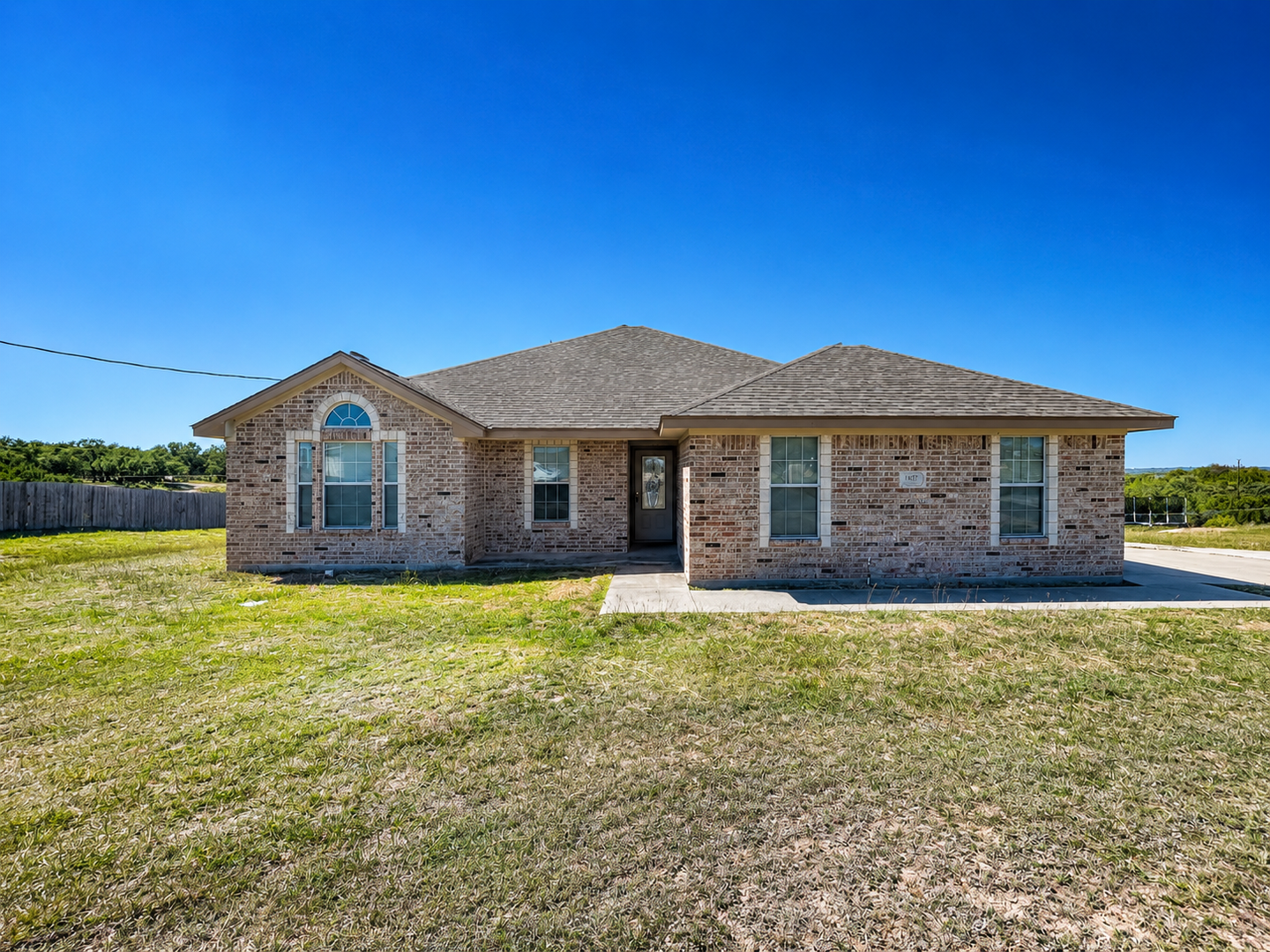 Killeen House: 257 English Ln