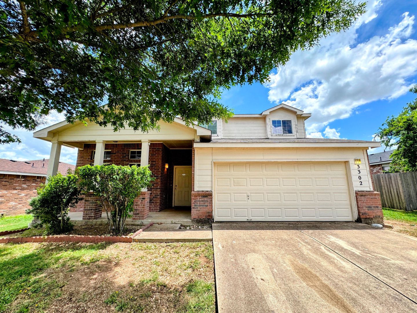 Killeen House: 3302 Catalina Dr