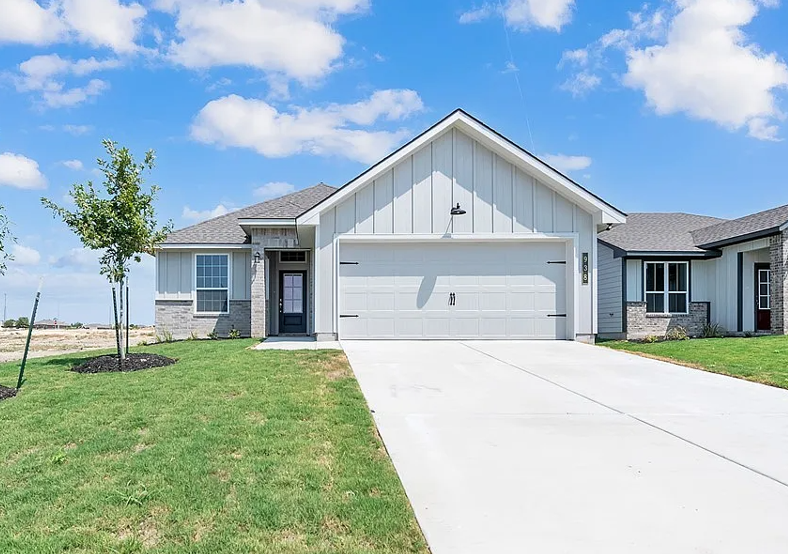 Killeen House: 938 James Parker Circle