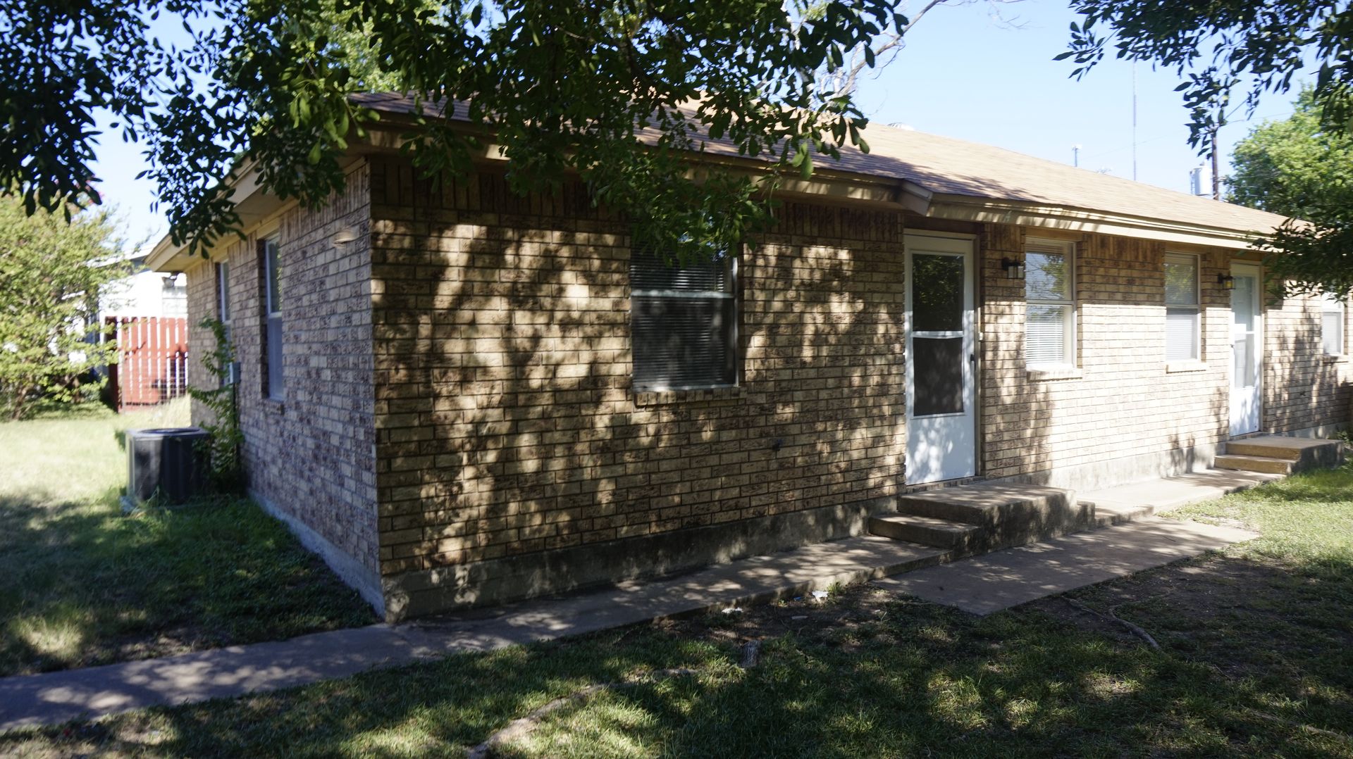 Copperas Cove Apartment: 310 W Washington Ave