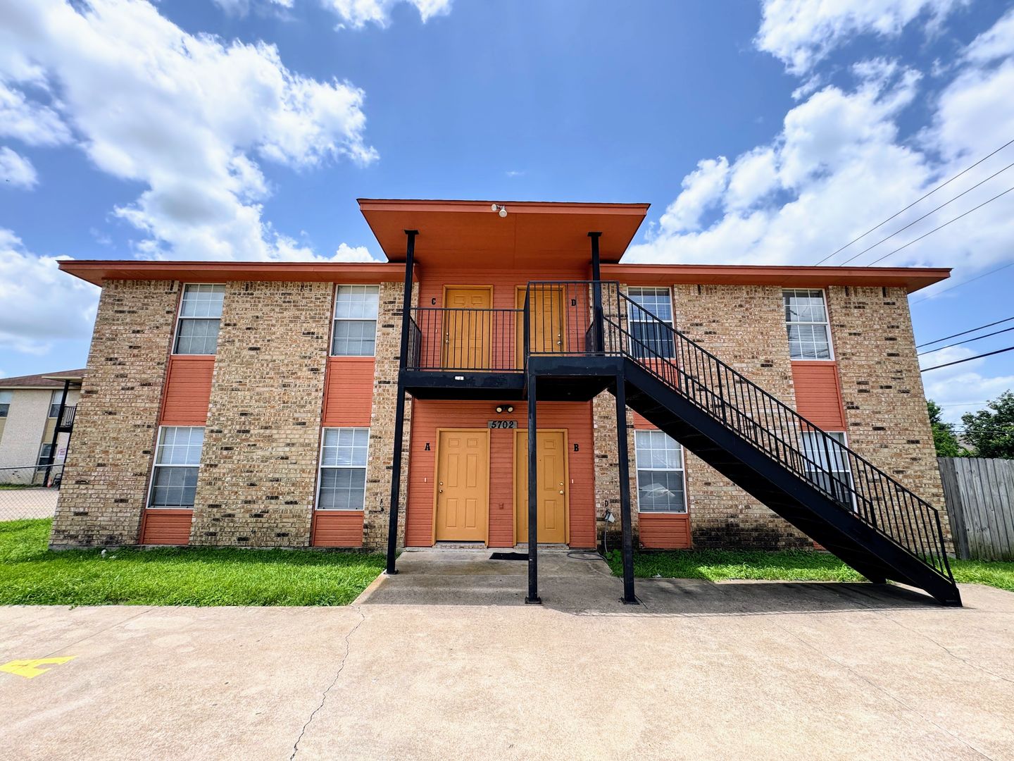 Killeen Apartment: 5702 Greengate Dr