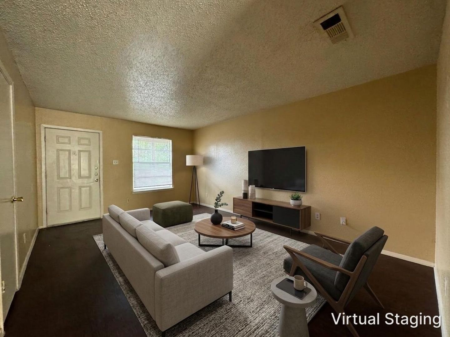 Killeen Apartment: 1902 Cedarhill Dr