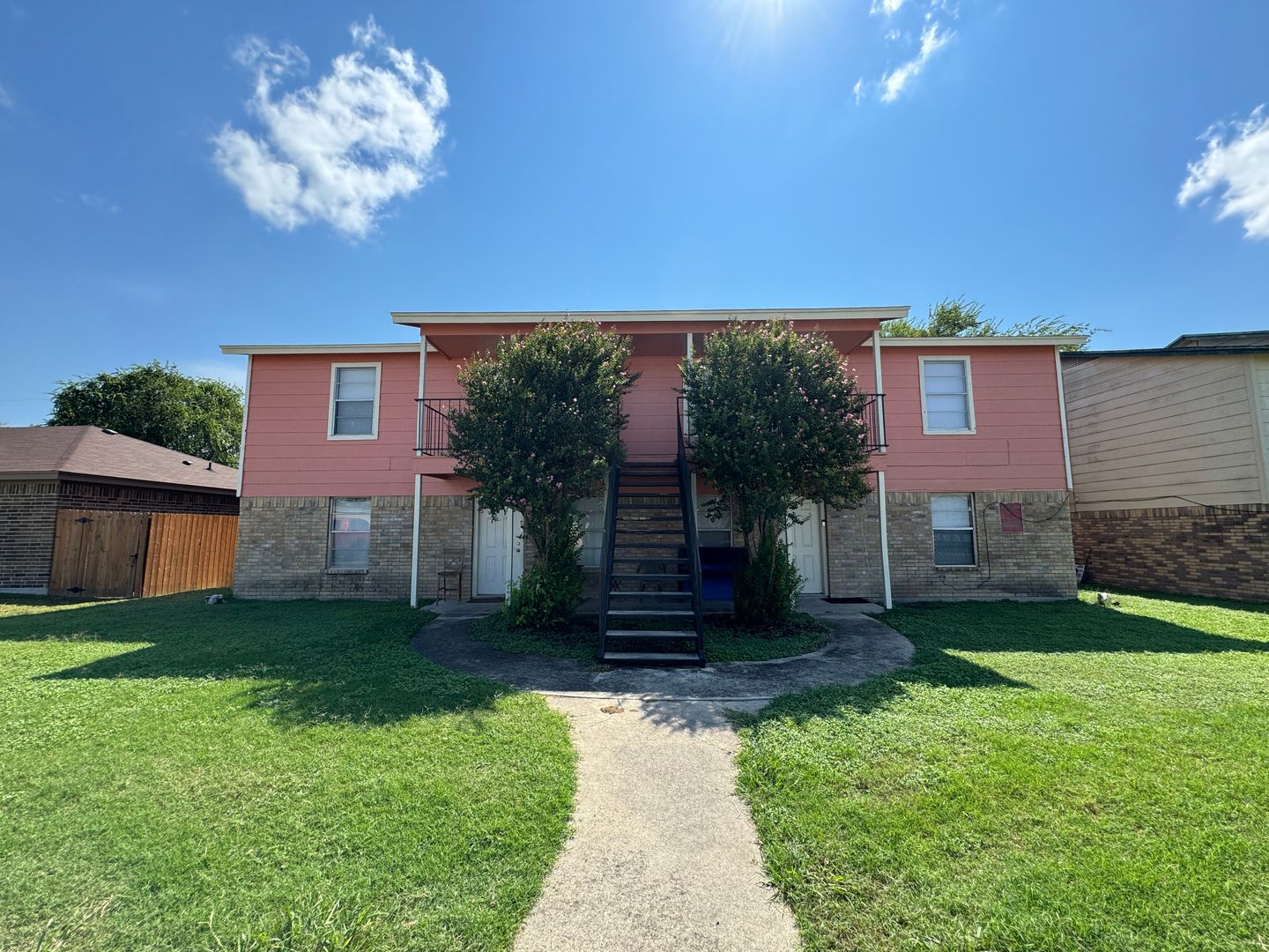 Killeen Apartment: 2010 Cedarhill Dr