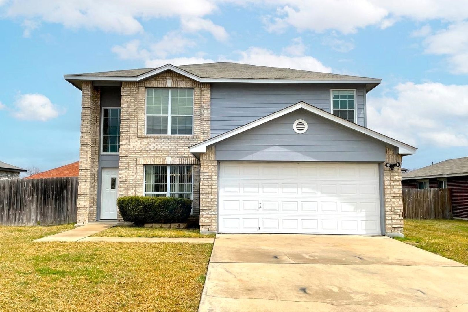 Killeen House: 5400 Jitterbug Ct
