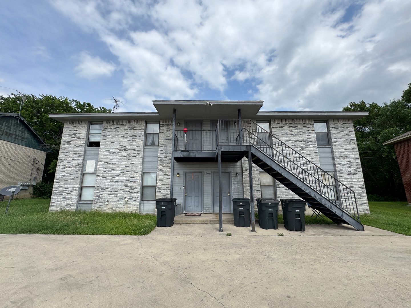 Killeen Apartment: 1708 Benttree Dr