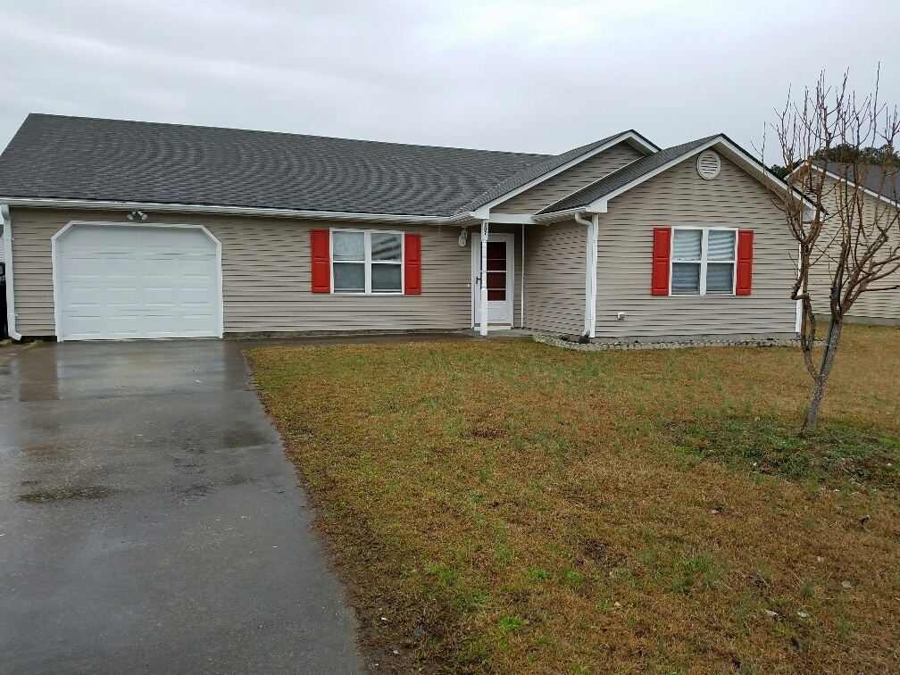 Elizabeth City House: 207 Springvale Street